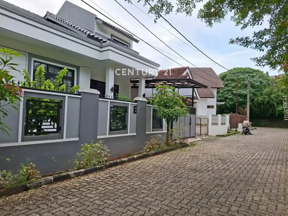 Dijual Rumah Hok Rapi Dan Siap Huni Lokasi Dekat Stasiun Kereta
