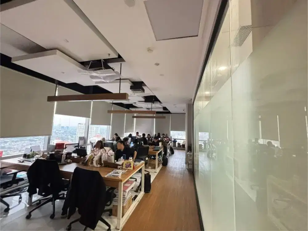 Disewakan Office Space Soho Capital Central Park Furnished