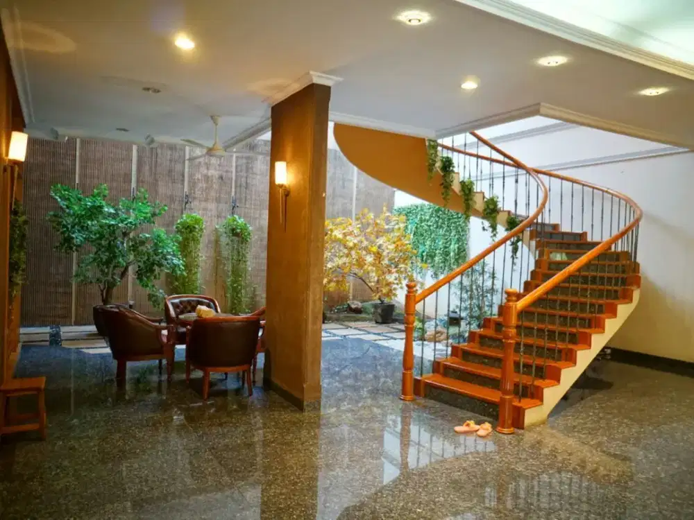 Rumah Mewah Pantai Mutiara 23x23 Furnished, SHM, High Ceiling, Exclusive