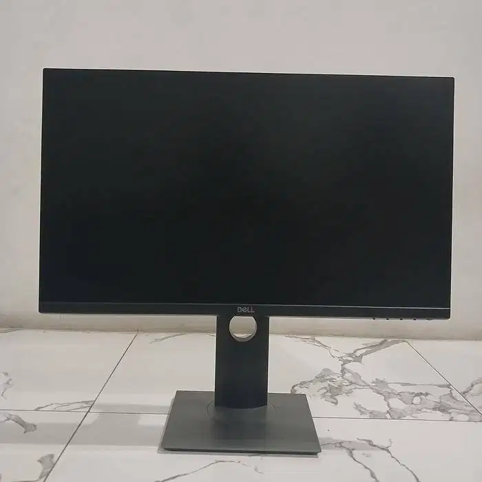 Monitor gaming Dell 24 Inch P2419H sudah IPS, HDMI, FHD, Layar Putar
