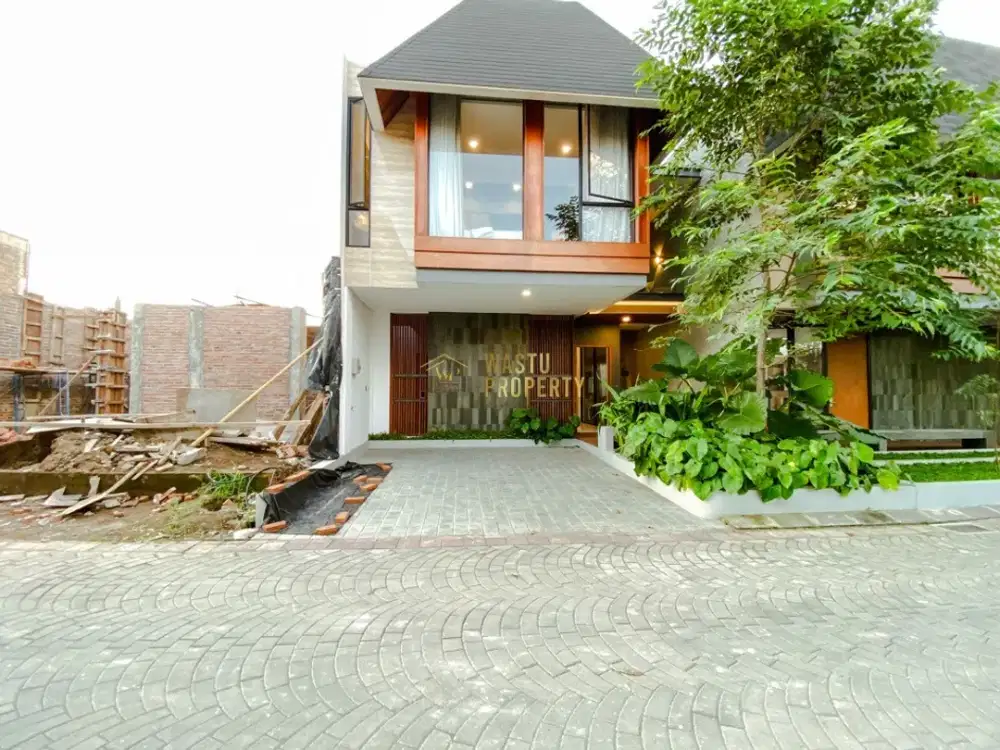 RUMAH MEWAH DI SLEMAN DALAM RING ROAD DEKAT TRANSMART MAGUWOHARJO