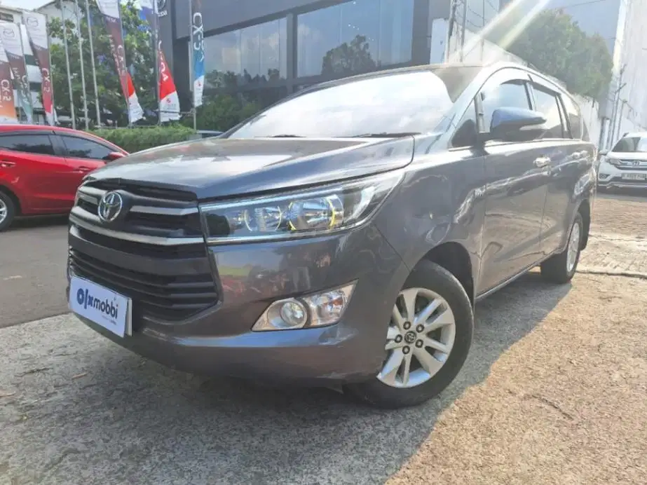 DP Rendah  12JT Toyota Kijang Innova 2.0 G Bensin-AT 2017 Abu