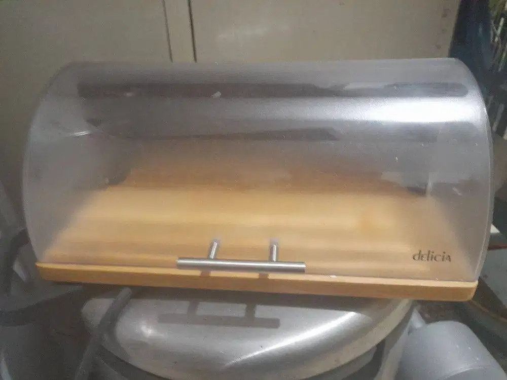 Tempat Roti Alas Kayu