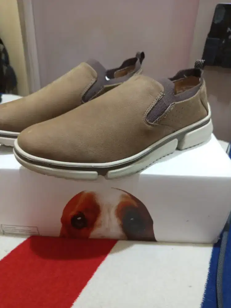 Sepatu hush puppies size 43