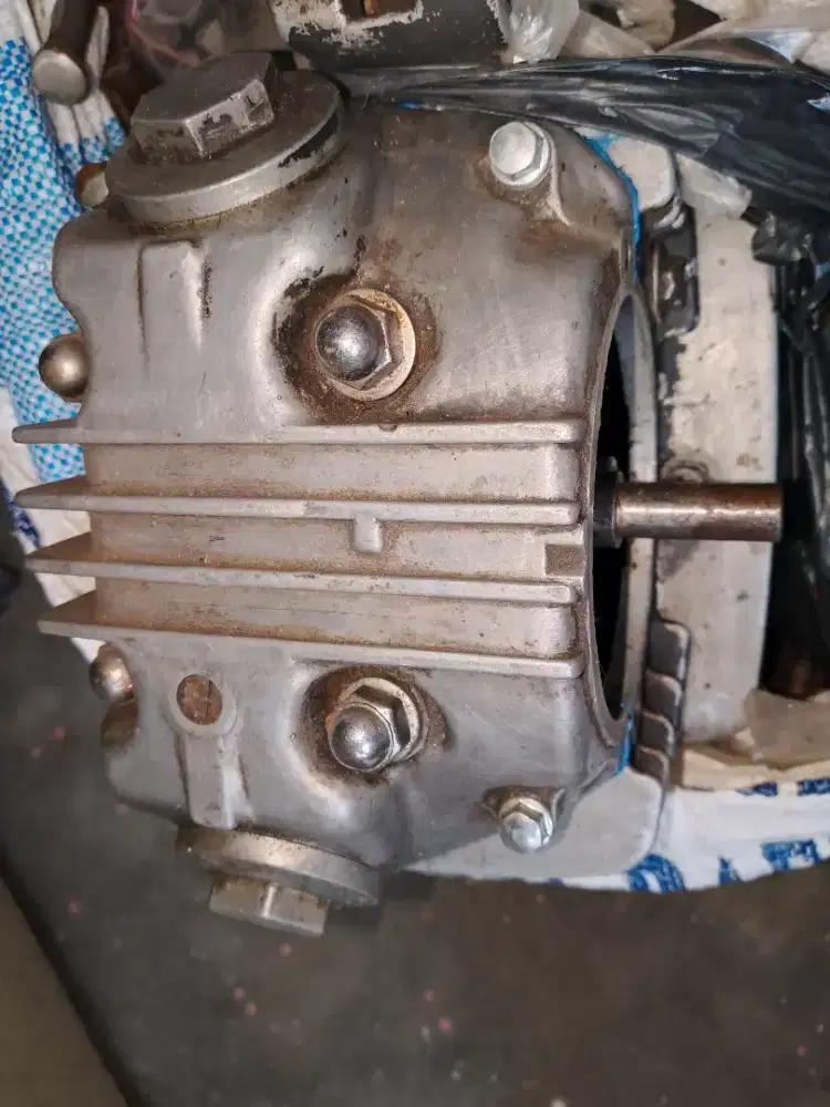 Jual BTH Jual Murh Mesin Motor GL PRO THN 94 KONDISI MSH BGS GAK RSK