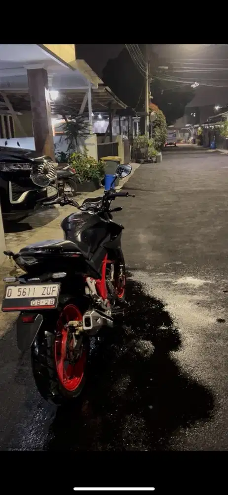 Honda CB 150 R STREETFIRE SPECIAL EDITION