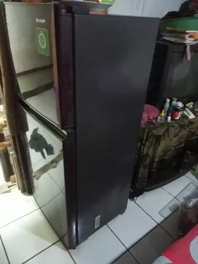 Jual kulkas 2 pintu merk sharp