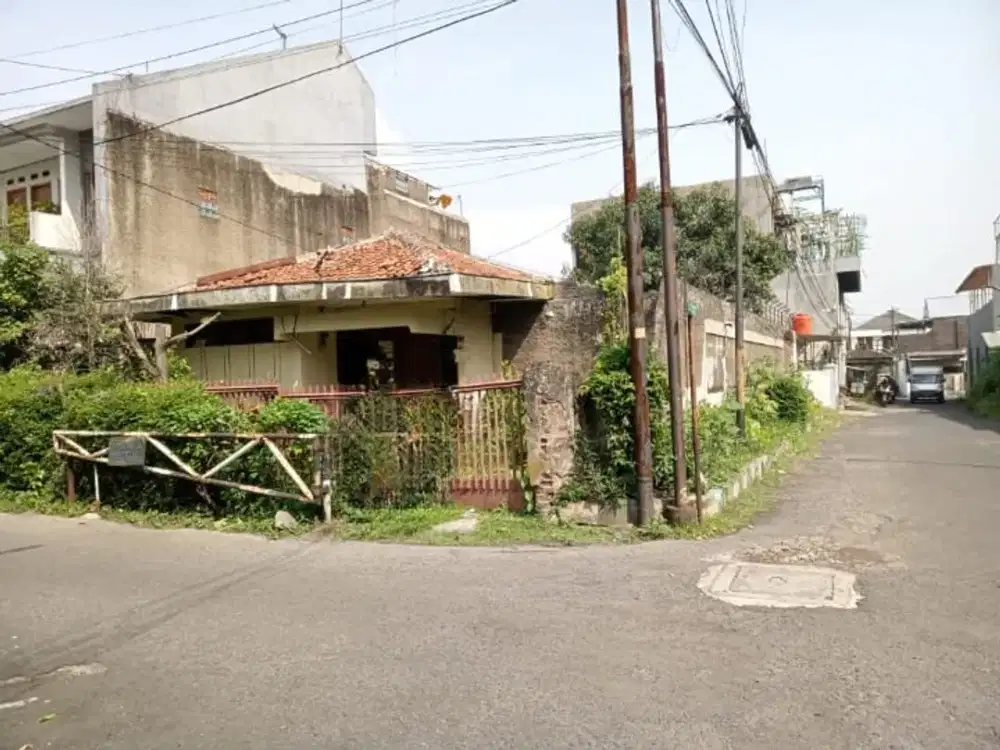 Dijual Cepat Rumah Hitung Tanah Di Jalan Elang