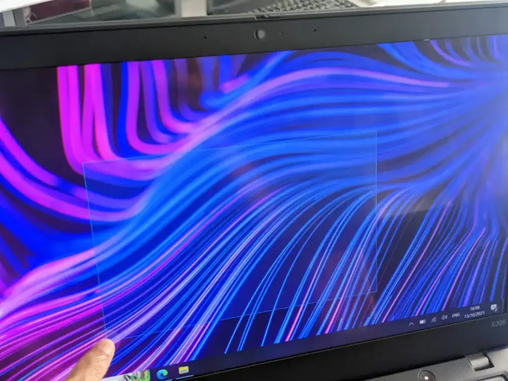 Lenovo Thinkpad X395
Prosesor: AMD Ryzen 5 Pro RAM 16GB, SSD 256 GB