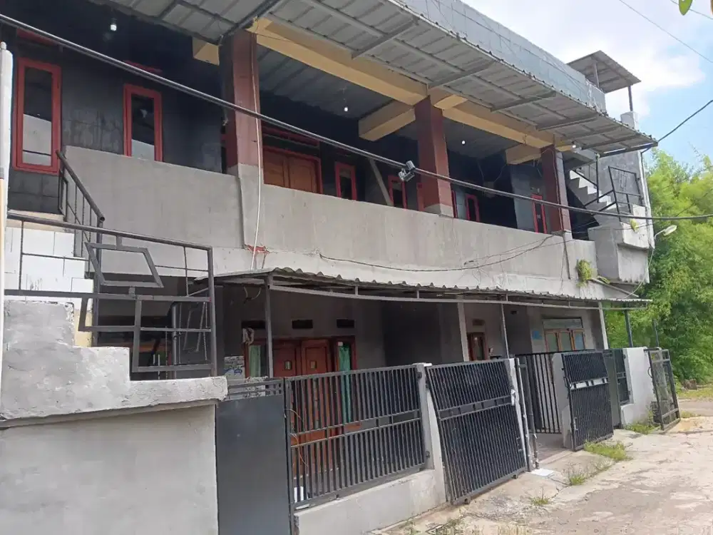 Murah Rumah 2 Lantai Eks Kos Kost di Griya Bandung Asri