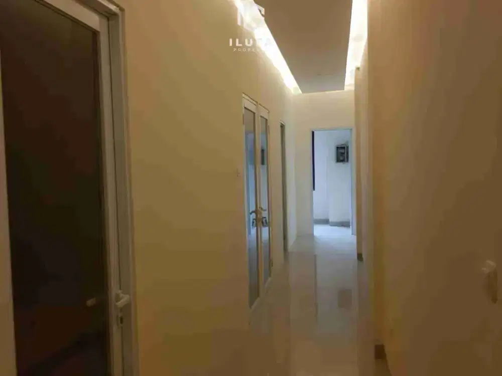 disewakan ruko 3lt area kemang cocok untuk klinik atau fnb