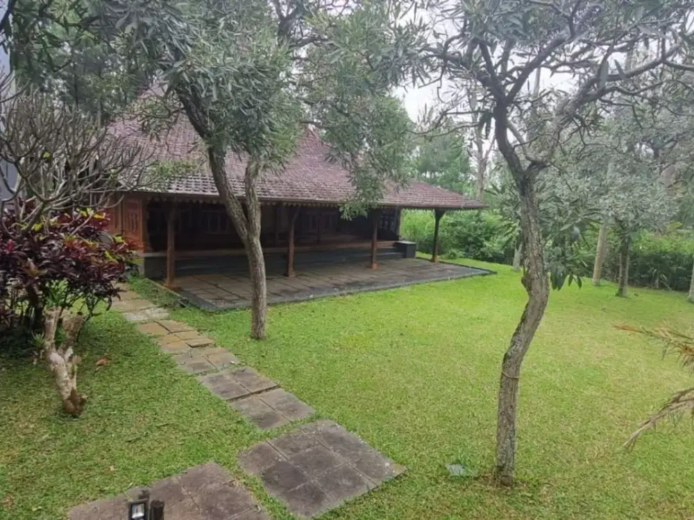 DILELANG Murah Villa 1 lantai luas siap huni nyaman di Komplek Villa Pasanggrahan Dago