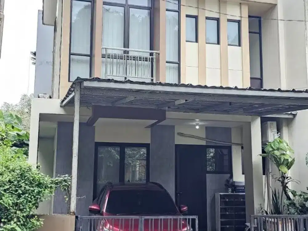 Dijual Cepat Rumah 2 Lantai Hook Di Regensi Melati Mas, Tangerang