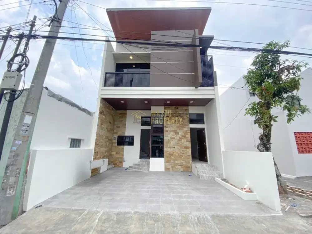 RUMAH 2 LANTAI SIAP HUNI DEKAT KE KAMPUS UGM JOGJA