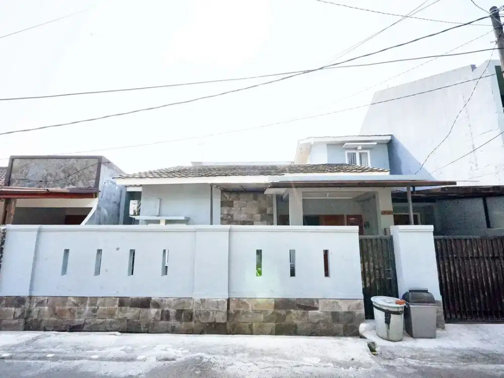 Rumah LT 172 Hadap Timur 14 Mnt ke The Breeze BSD City J-19063