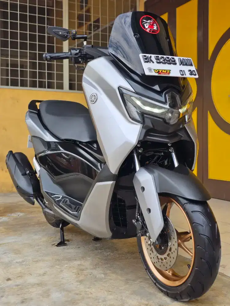 Yamaha NMAX / NMAX 155 2025 Turbo, Grey Premium Metalic.