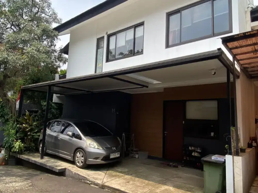 Di Jual Townhouse Griya Pesanggrahan Area Strategis Jakarta Selatan Furnished