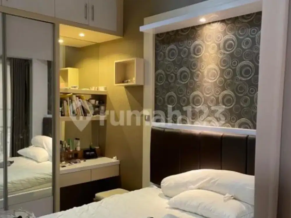 Rumah Minimalis full Furnished mewah di Manyar Tirto