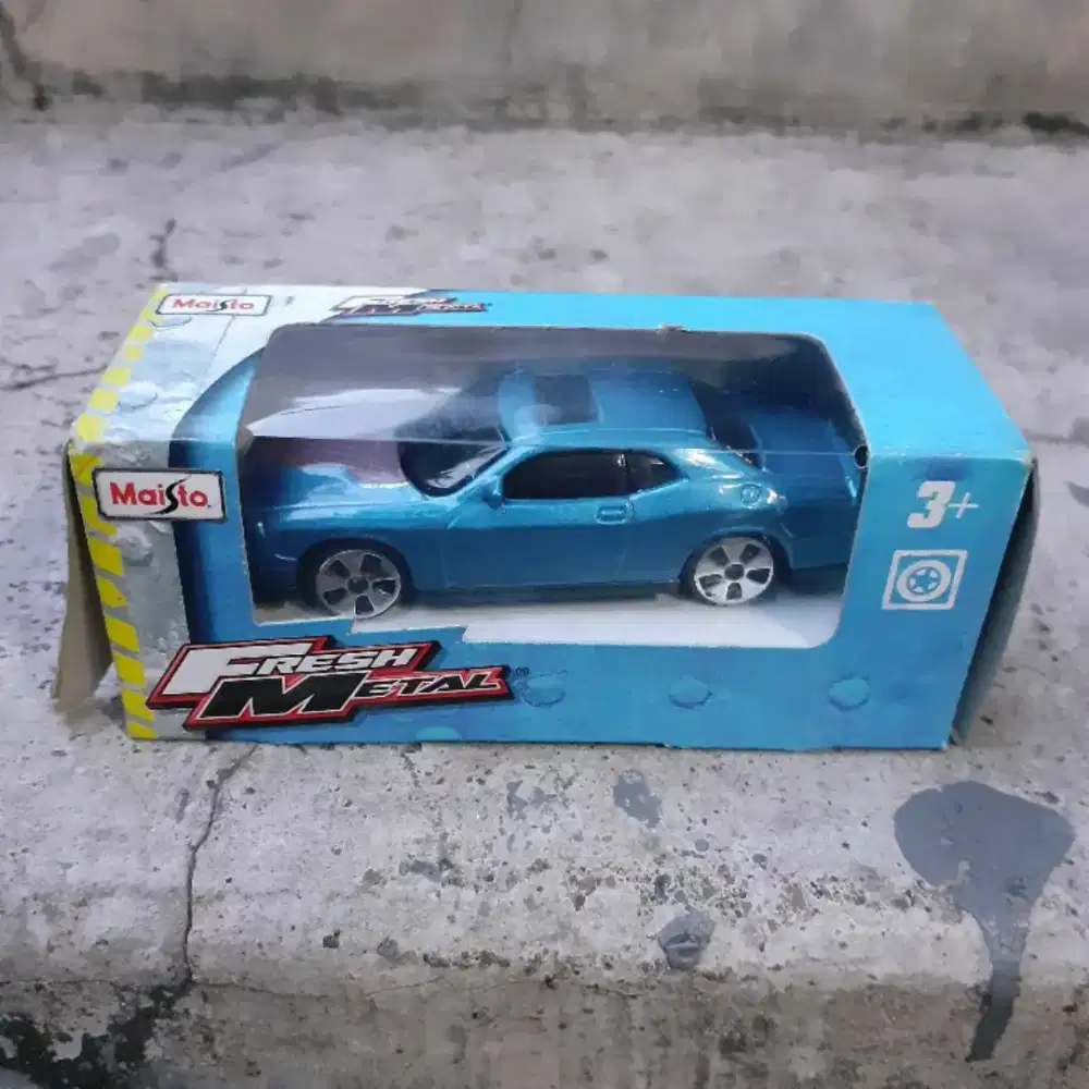 Maisto fresh Metal Car skala1:64