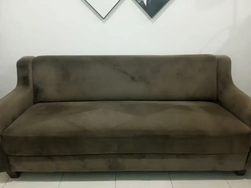 Menjual sofa dan sofa bed ,insyaallah masih mulus
