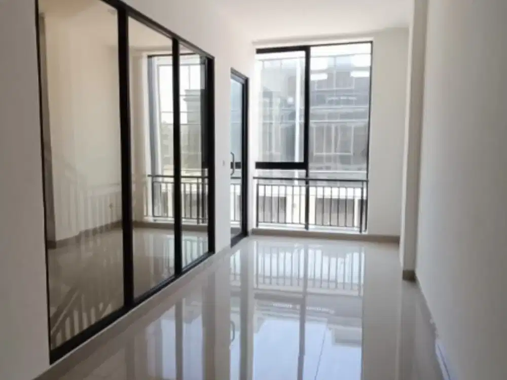 Disewa Murah Ruko Osaka PIK 2 Kosongan 3 Lantai