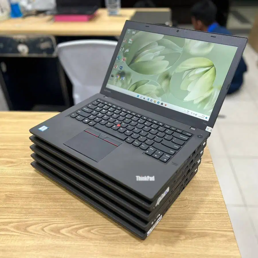 Laptop Lenovo Thinkpad T460, Core i5 Gen 6, Ram 8/256GB sekolah kerja