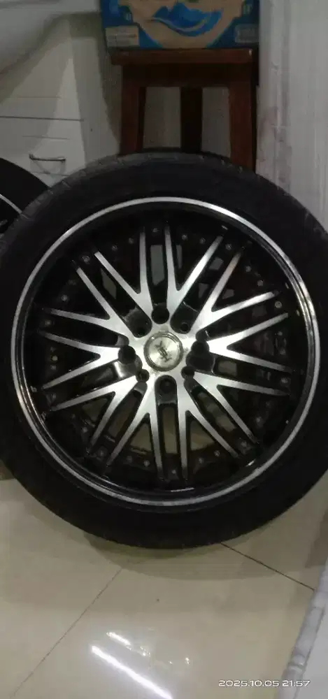Jual pelek HSR ex Mobilio R17