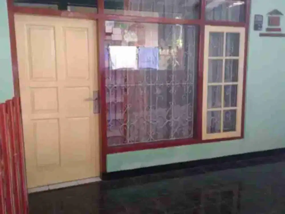 Disewakan Rumah masuk gang (akses motor) di Sekeloa Coblong Bandung dekat ke Dago Tubagus Cigadung Cikutra