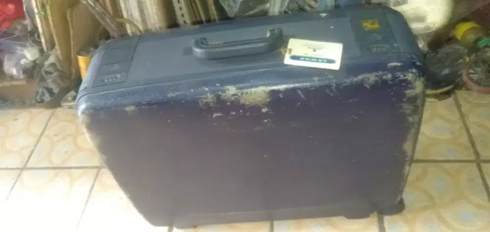 Tas koper berkualitas UK 29 kond mls luar dlm hrg murah sj cpt dpt ya