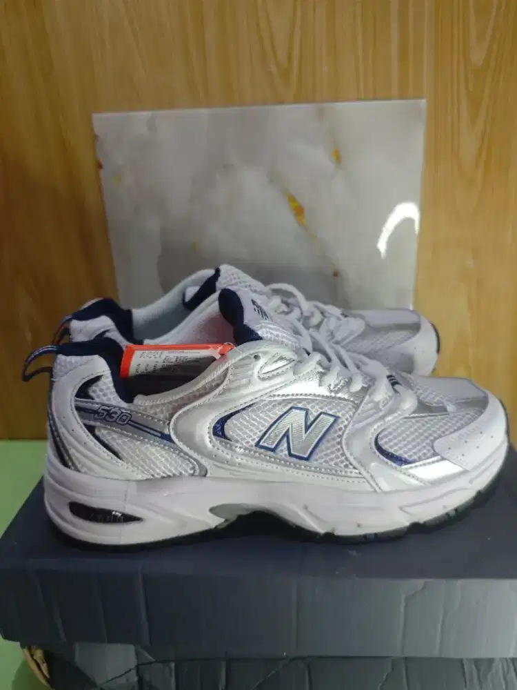 SEPATU NB 530 NEW BALANCE 530