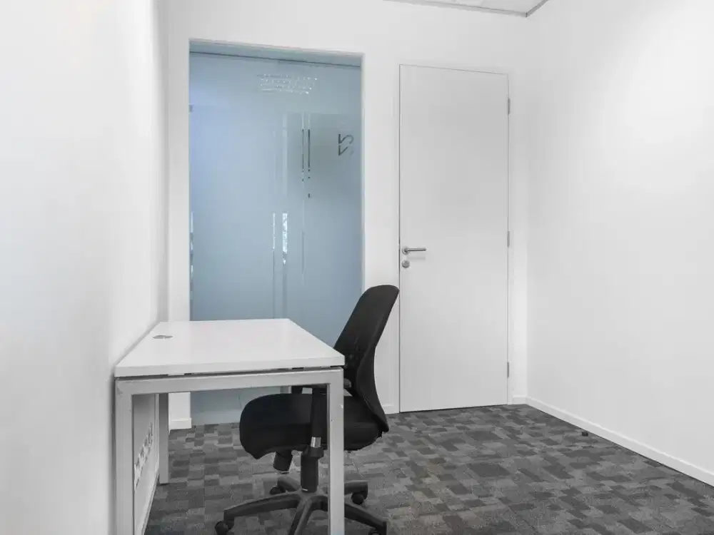 Regus - Scientia Business Park Serpong (Kantor Pribadi 1 orang)