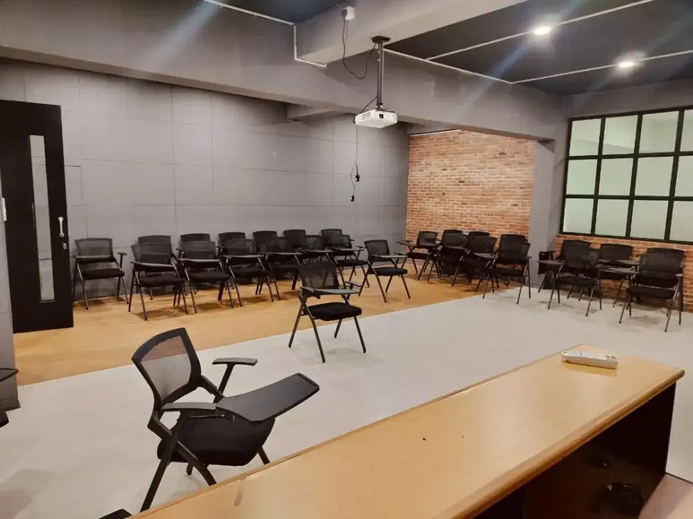 Ruko Raya Gubeng disewakan & Dijual lokasi sangat bagus dan siap Pakai untuk kantor