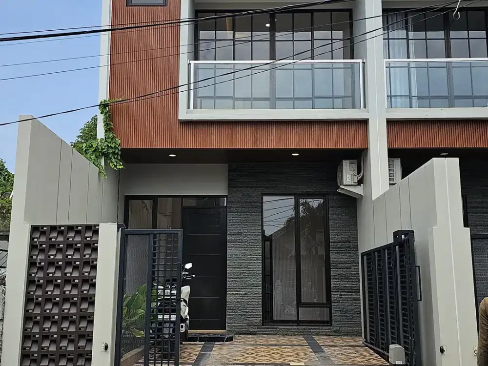 +/- 500meter aja ke Raya Utama MERR, BARU GRESS dan banyak bonusnya