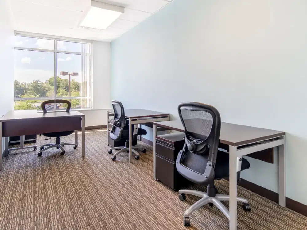 Regus - HQ Lippo Thamrin (Kantor Pribadi 5 orang)