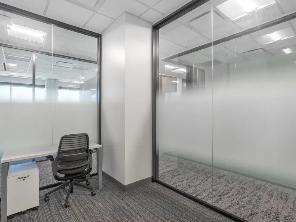 Regus - Jakarta Equity Tower (Kantor Pribadi 1 orang)