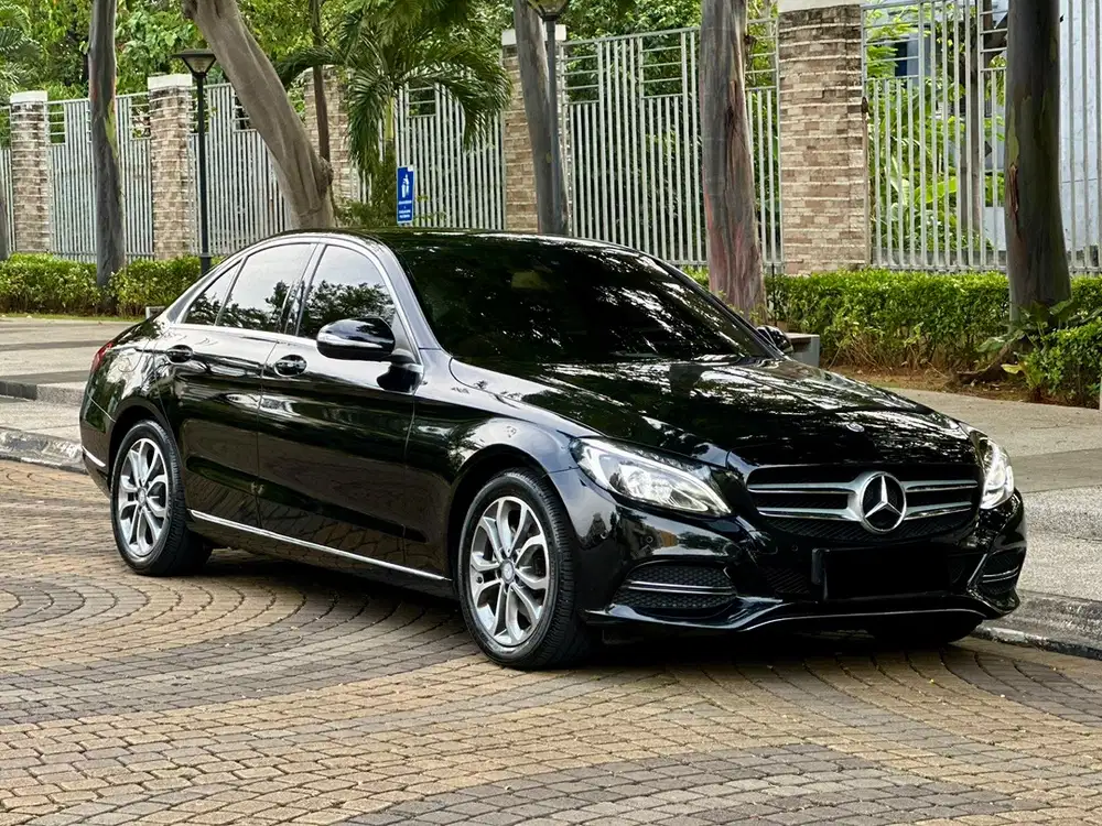 Mercedes Benz C200 Avantgarde 2014/15 Antik