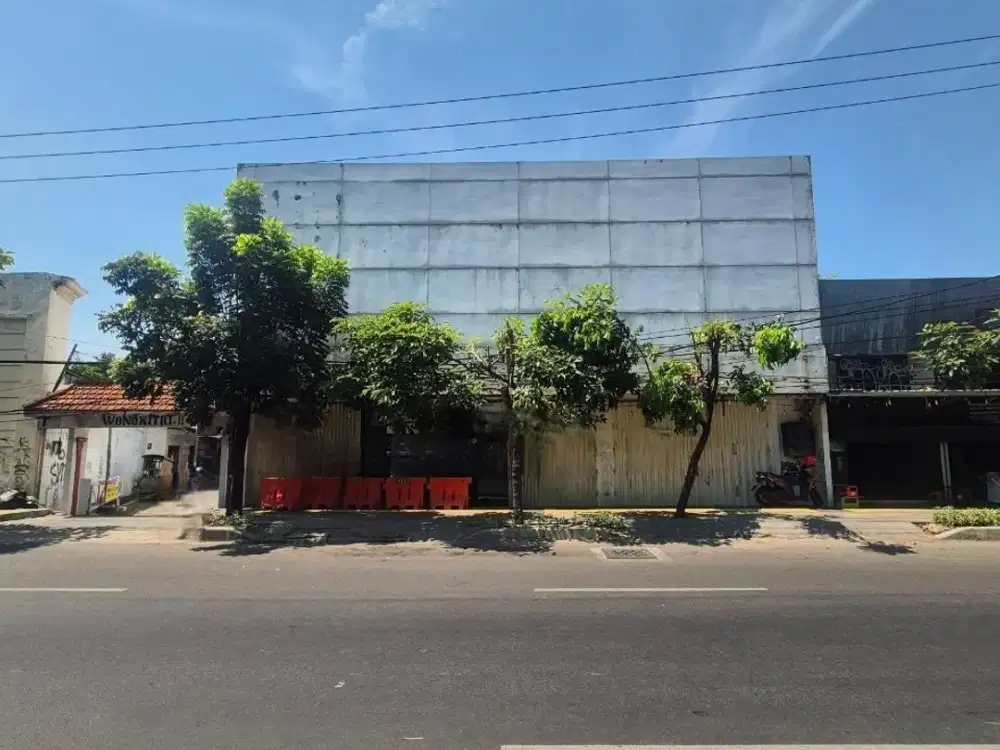MURAH, GEDUNG KOMERSIAL 2 LANTAI JL MAYJEND SUNGKONO, NOL JALAN