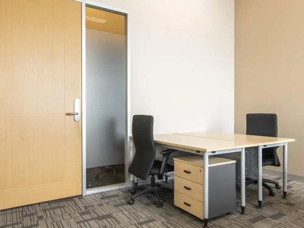 Regus - Jakarta Equity Tower (Kantor Pribadi 2 orang)