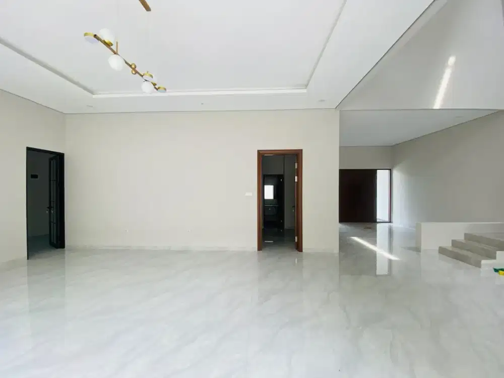 Rumah 2 Lantai Baru di Simpruk Lippo Cikarang