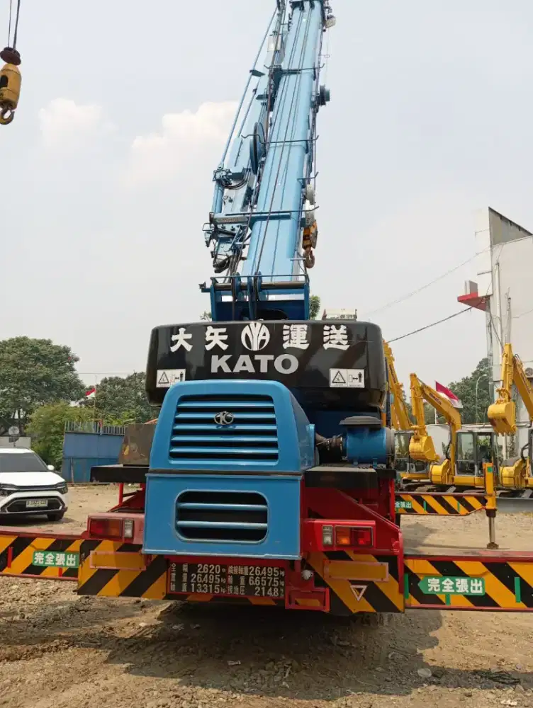 Dijual unit Mobile Crane Kato KR25H Roughter Crane 25 ton Harga DP
