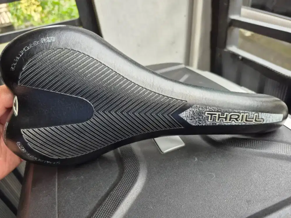 Saddle Entity Original Thrill, Jok Sepeda
