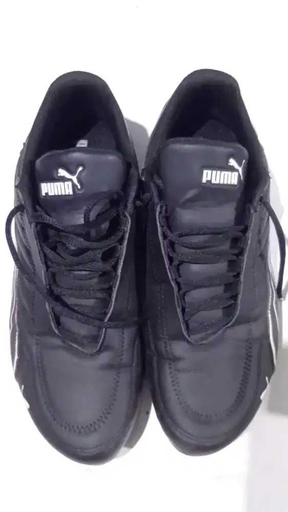 Sepatu puma BMW limited edition