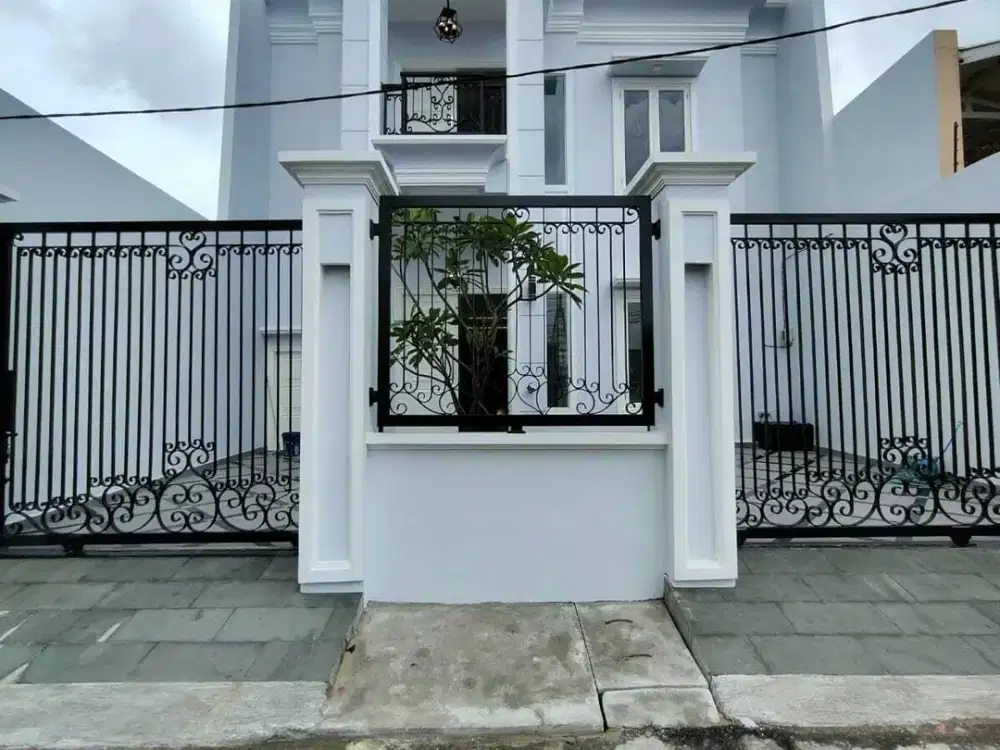 Dijual Rumah Baru Siap Huni Dalam Komplek Di Duren Sawit Jakarta