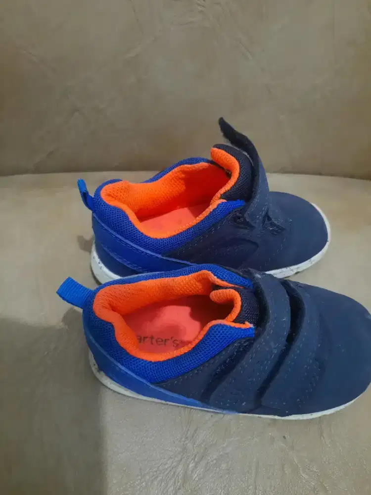 Sepatu bayi carter uk 22
