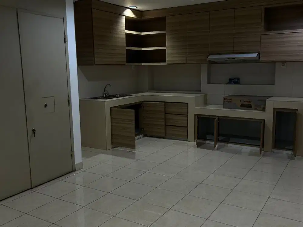 Dijual Rumah Taman Harapan Indah Jelambar baru Grogol Petamburan