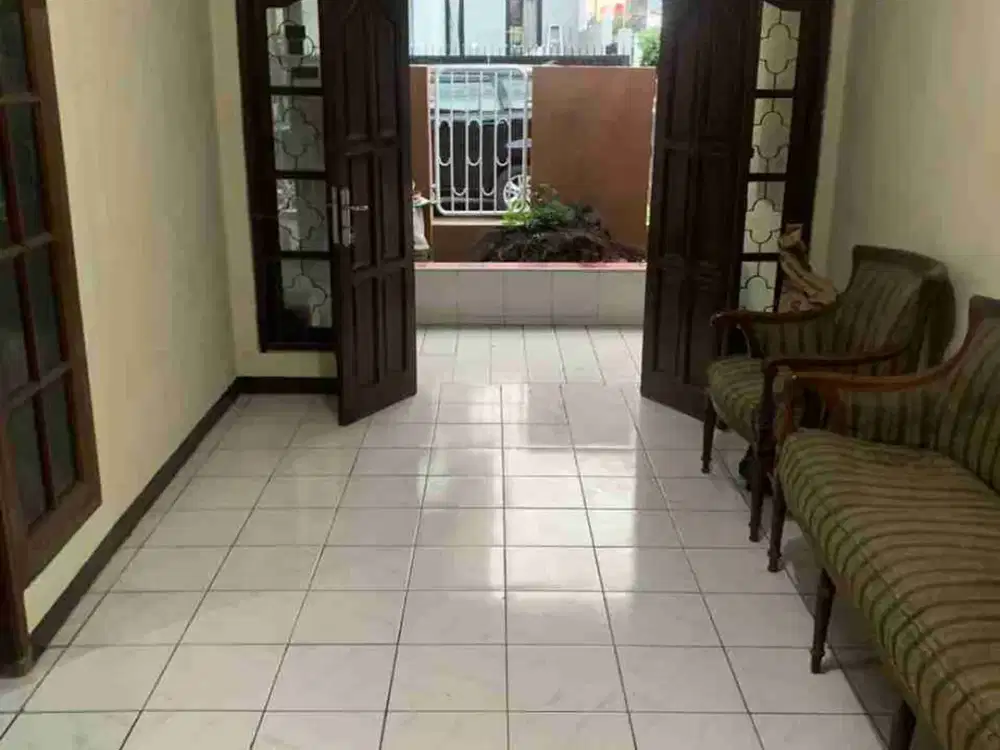 Dijual Cepat Rumah 1 Lantai Lokasi Strategis di Galaxy Kota Bekasi