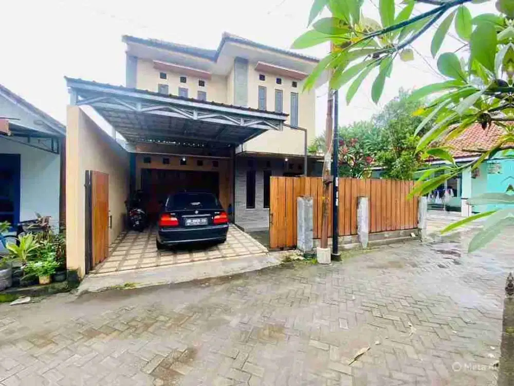 RUMAH 2 LANTAI DALAM RINGROAD DEKAT KOTA YOGYAKARTA