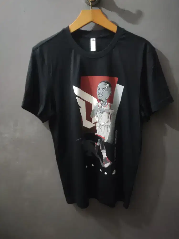 Kaos Adidas performance Dame gu tee size m original preloved