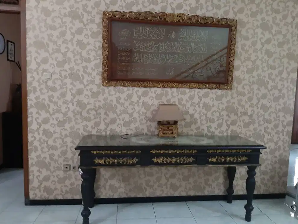 Meja Lukisan Kaligrafi Hias Set Klasik Elegan