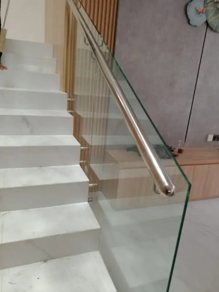 Jasa tukang kaca murah